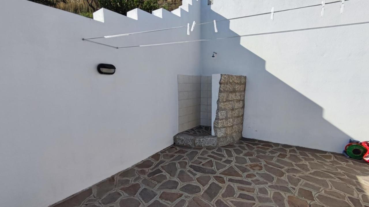Casa L'Ulivariu Affittacamere San Teodoro  Eksteriør bilde