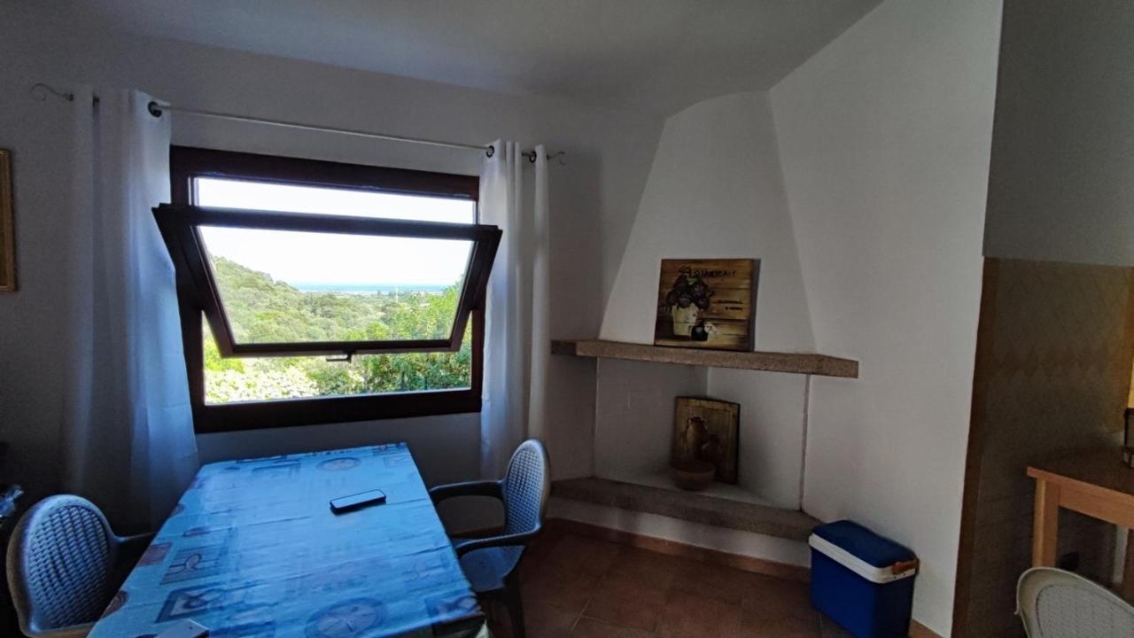 Casa L'Ulivariu Affittacamere San Teodoro  Eksteriør bilde
