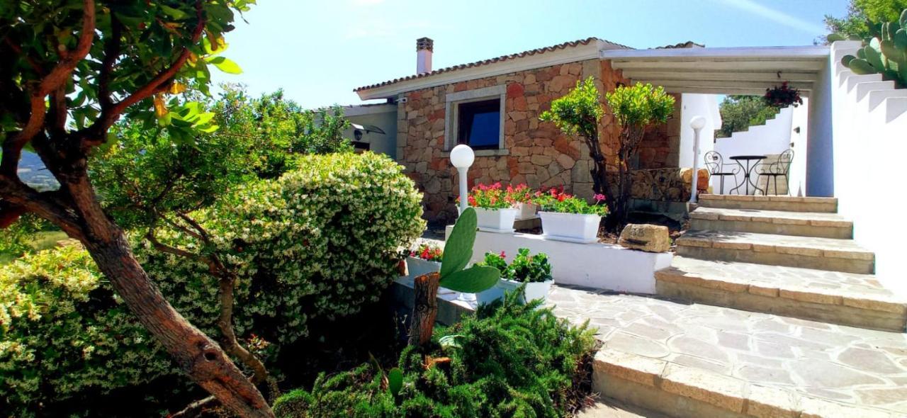 Casa L'Ulivariu Affittacamere San Teodoro  Eksteriør bilde