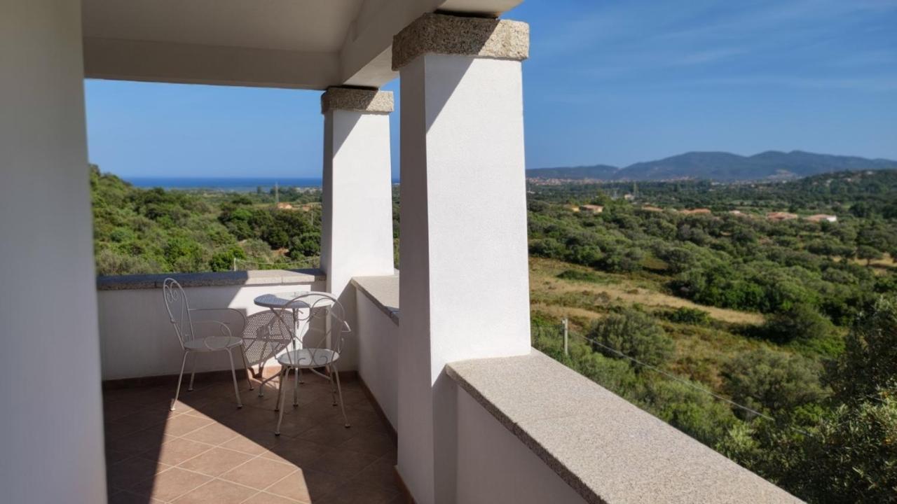 Casa L'Ulivariu Affittacamere San Teodoro  Eksteriør bilde