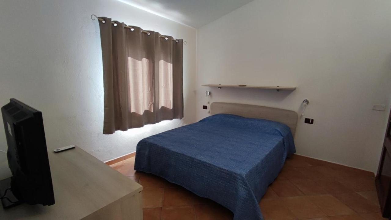 Casa L'Ulivariu Affittacamere San Teodoro  Eksteriør bilde